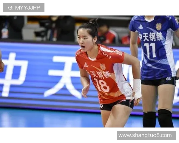 周秀英专访:从排球新星到传奇教练的辉煌历程回顾 周秀英专访:从排球新星到传奇教练的辉煌历程回顾