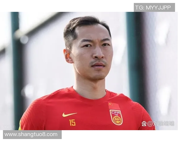 国足表现与国际足球明星实力对比分析探讨