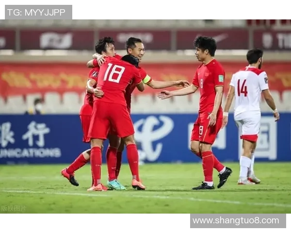 叙利亚足球明星索玛的传奇之路与对国家的热爱与奉献 叙利亚足球明星索玛的传奇之路与对国家的热爱与奉献