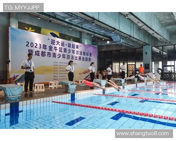 广州羽毛球队灵活性变革引发热议助力竞技水平提升与发展 广州羽毛球队灵活性变革引发热议助力竞技水平提升与发展